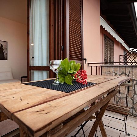 Ferienwohnung Casa Paris Sale Marasino Exterior foto
